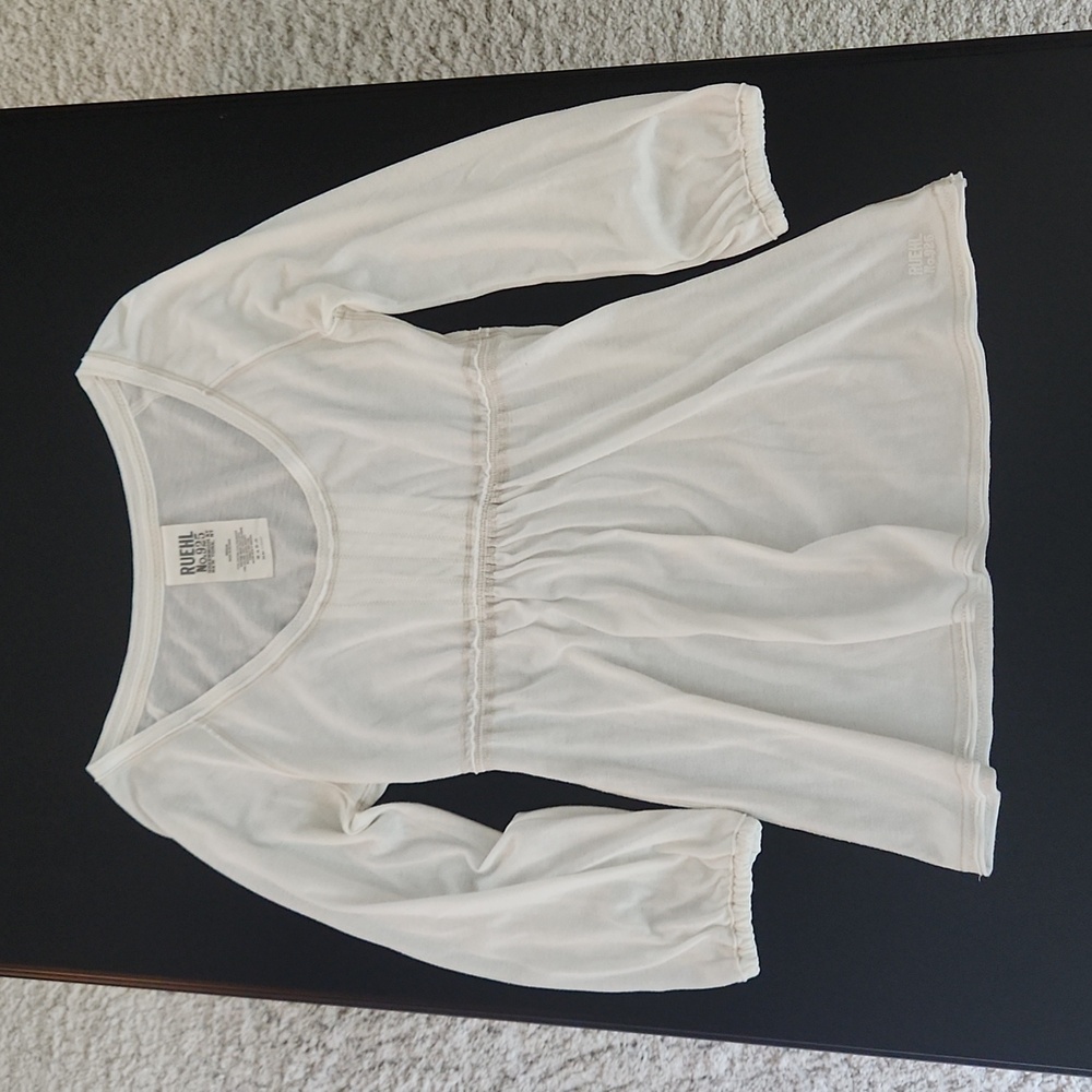 Soft vintage Ruehl baby doll shirt